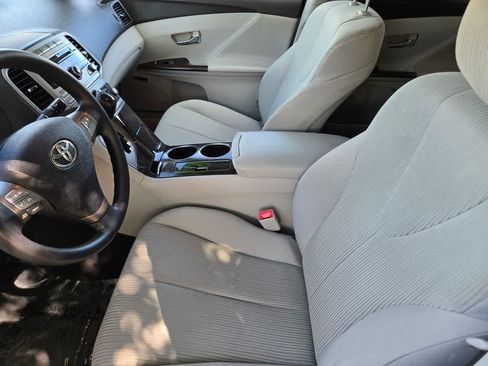 Used 2009 Toyota Venza FWD image 17