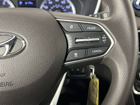 Used 2020 Hyundai Santa Fe SE image 24