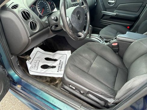 Used 2006 Pontiac Grand Prix w/ Preferred Package FWD image 10