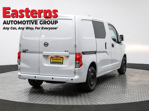 Used 2019 Nissan NV200 SV w/ Navigation Package FWD image 5