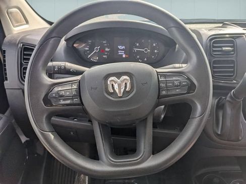 Used 2026 RAM ProMaster 2500 w/ Convenience Group FWD image 18