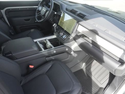 New 2026 Land Rover Defender 110 X image 22