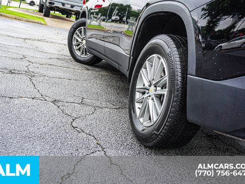 Used 2023 Chevrolet Traverse LT AWD/4WD image 13