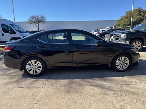 Certified 2020 Nissan Sentra S image 2