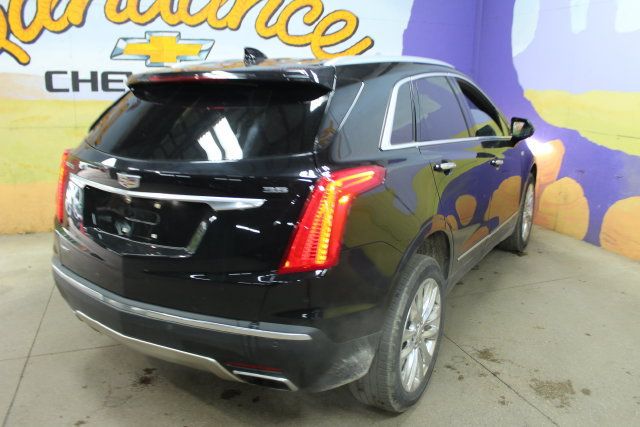 Used 2017 Cadillac XT5 Platinum AWD/4WD image 8