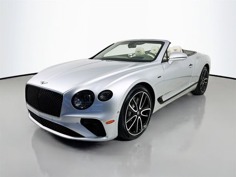 Used 2024 Bentley Continental GT V8 image 3