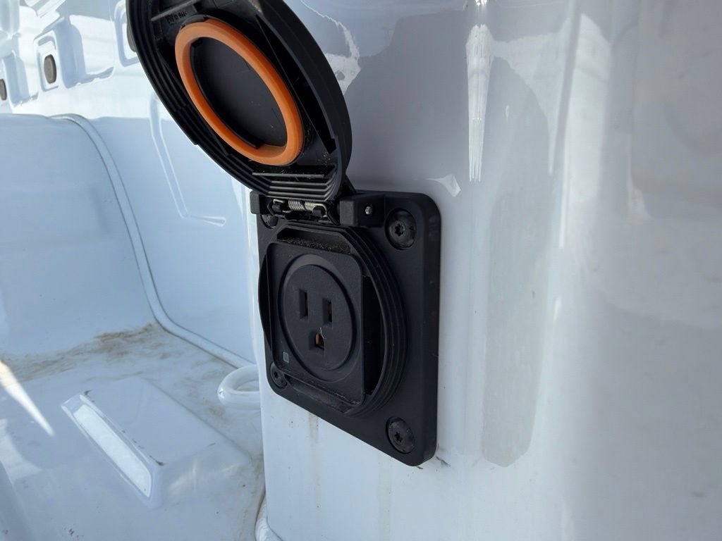 Used 2023 Chevrolet Silverado 1500 Custom AWD/4WD image 14
