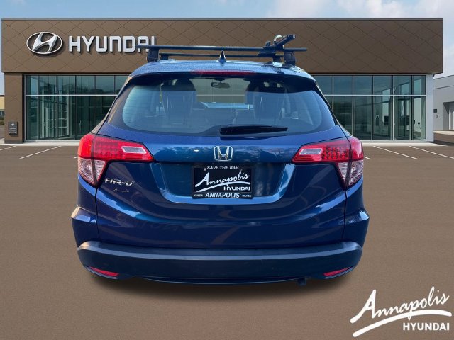 Used 2017 Honda HR-V LX image 4