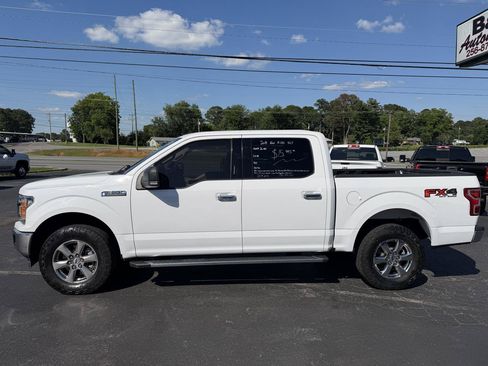 Used 2018 Ford F150 XLT w/ Equipment Group 302A Luxury AWD/4WD image 9
