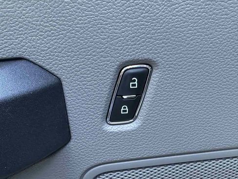 Used 2019 Ford F150 XL w/ Equipment Group 101A Mid image 19