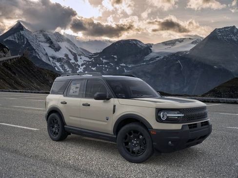 New 2025 Ford Bronco Sport Big Bend w/ Convenience Package AWD/4WD image 7