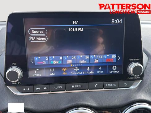 Used 2025 Nissan Sentra SR FWD image 7