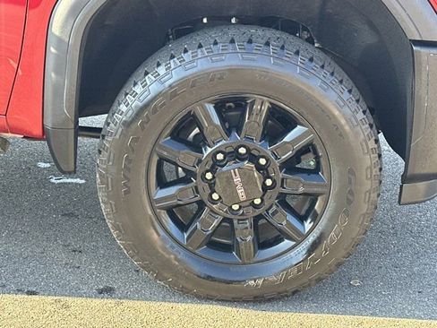 Used 2024 GMC Sierra 2500 AT4 w/ AT4 Premium Plus Package image 15