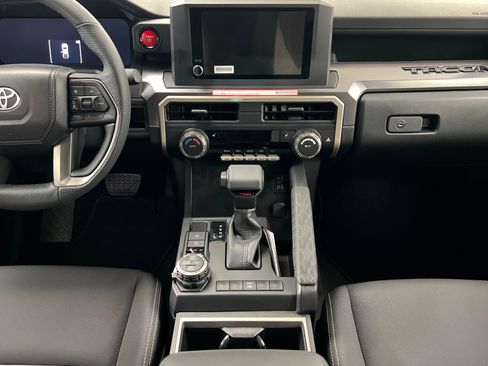 New 2026 Toyota Tacoma TRD Off-Road AWD/4WD image 13