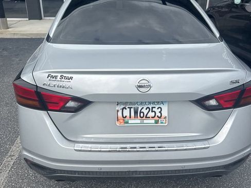 Used 2022 Nissan Altima 2.5 SR image 5