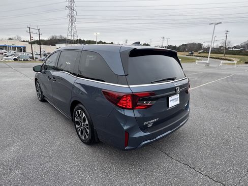 New 2026 Honda Odyssey Elite image 8
