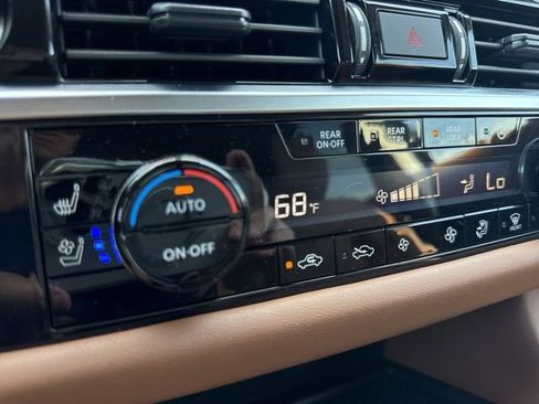 Used 2025 Nissan Pathfinder Platinum AWD/4WD image 7