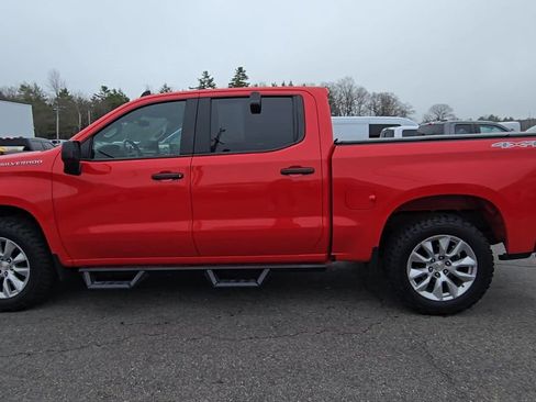 Used 2021 Chevrolet Silverado 1500 Custom AWD/4WD image 16