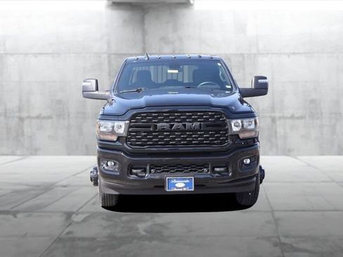 Used 2024 RAM 3500 Big Horn w/ Night Edition image 4