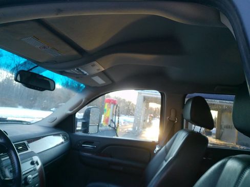 Used 2009 Chevrolet Silverado 2500 LTZ w/ Suspension Package, Off-Road image 31