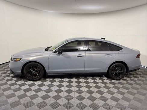 Used 2025 Honda Accord SE image 3