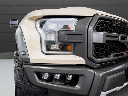 Used 2020 Ford F150 Raptor w/ Equipment Group 802A Luxury image 7