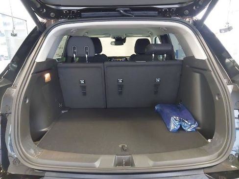 New 2026 Chevrolet TrailBlazer LT w/ Convenience Package FWD image 27