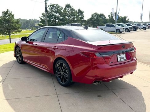 Used 2026 Toyota Camry XSE FWD image 4
