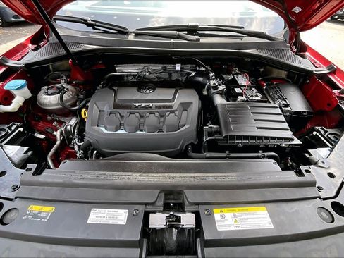 Certified 2023 Volkswagen Tiguan SE w/ Panoramic Sunroof Package image 30