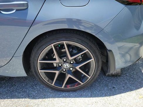 Used 2023 Honda Civic Sport Touring image 9