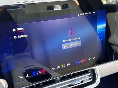 New 2026 Mercedes-Benz CLA 250+ image 5