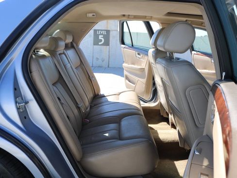 Used 2006 Cadillac DTS Performance image 47