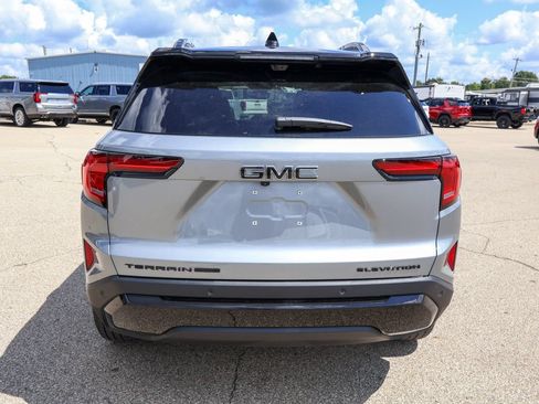 New 2027 GMC Terrain Elevation w/ Elevation Premium Package AWD/4WD image 4