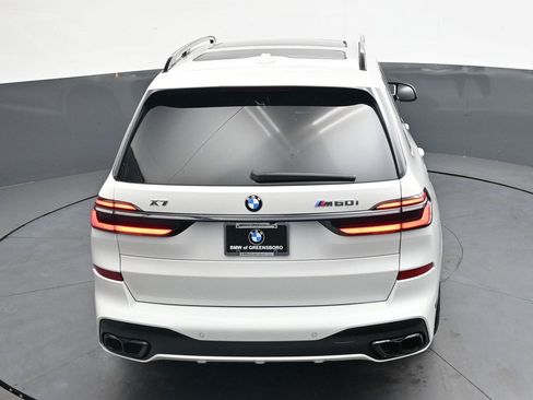 Used 2025 BMW X7 M60i AWD/4WD image 33