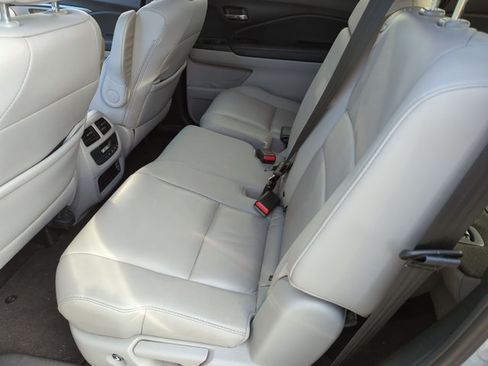 Used 2021 Honda Pilot EX-L image 15