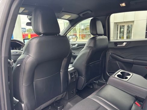 Used 2025 Ford Escape ST-Line w/ Tech Pack #1 image 15