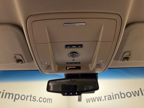 Used 2015 GMC Yukon Denali RWD image 19