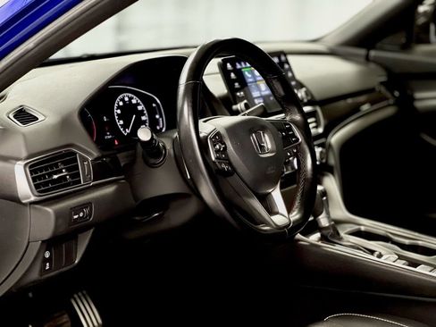 Used 2021 Honda Accord Sport image 16