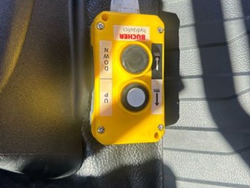 New 2025 Ford F550 4x4 Crew Cab Super Duty image 13