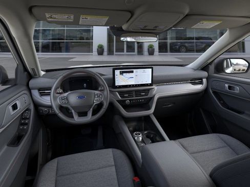 New 2026 Ford Explorer Active RWD image 10