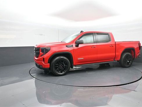 Used 2023 GMC Sierra 1500 Elevation image 4
