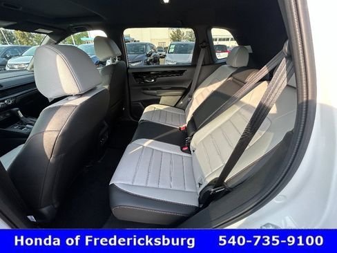 Used 2026 Honda CR-V Sport Touring image 29