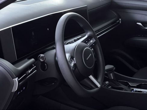 Used 2025 Hyundai Santa Cruz SE image 24