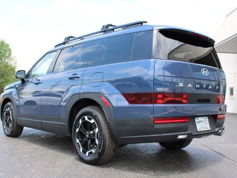 Used 2025 Hyundai Santa Fe SEL FWD image 11