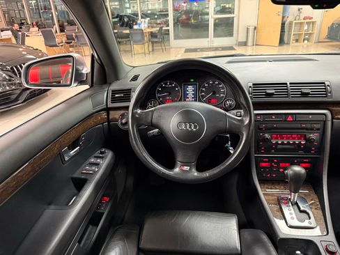 Used 2005 Audi S4 Avant AWD/4WD image 12