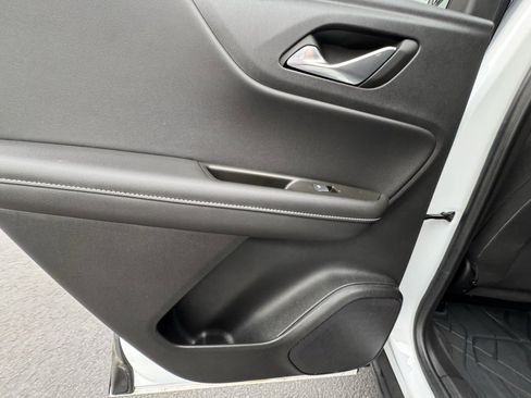 Certified 2025 Chevrolet Blazer LT w/ LPO, Floor Liner Package image 40