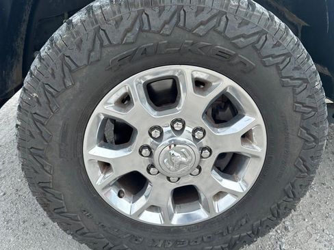 Used 2024 RAM 2500 Laramie AWD/4WD image 7
