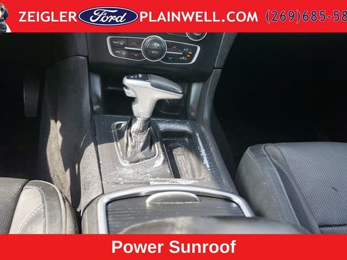 Used 2015 Dodge Charger SXT w/ AWD Plus Group image 13