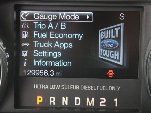 Used 2011 Ford F350 Lariat w/ Lariat Interior Pkg image 30