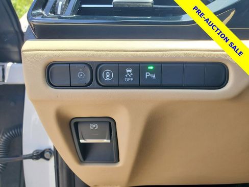 Certified 2025 Acura MDX FWD w/ Technology Package image 24